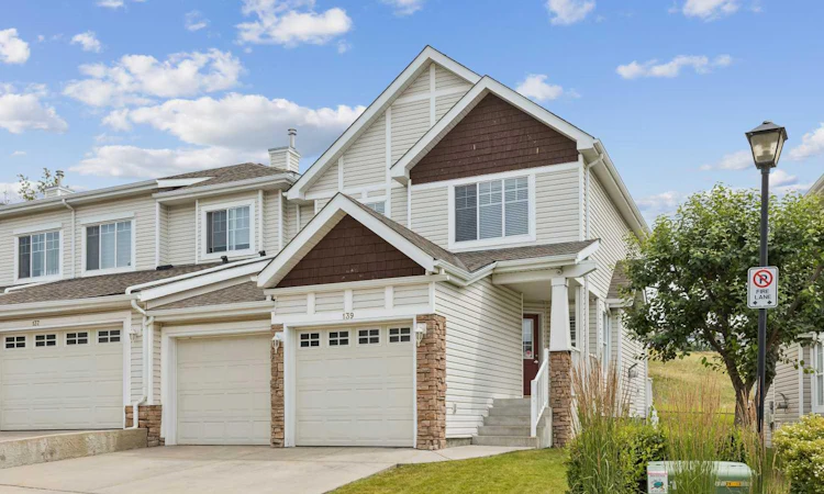 139 Hidden Creek Gardens NW