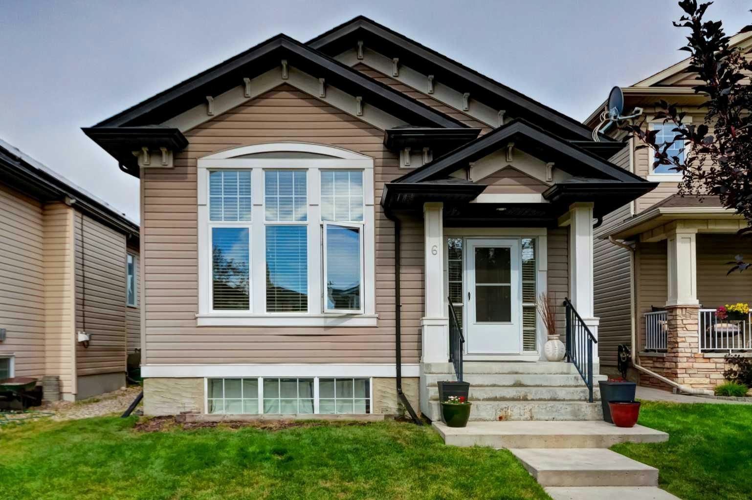 6 Elgin Meadows Road SE, Calgary, AB, T2Z 0S1