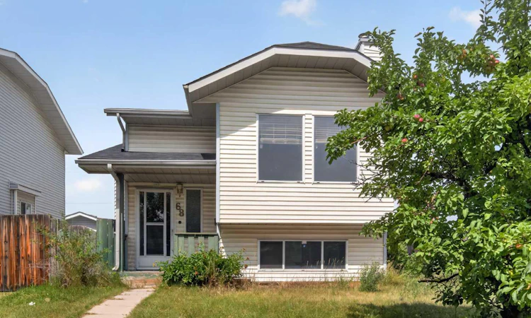 68 Erin Park Drive SE