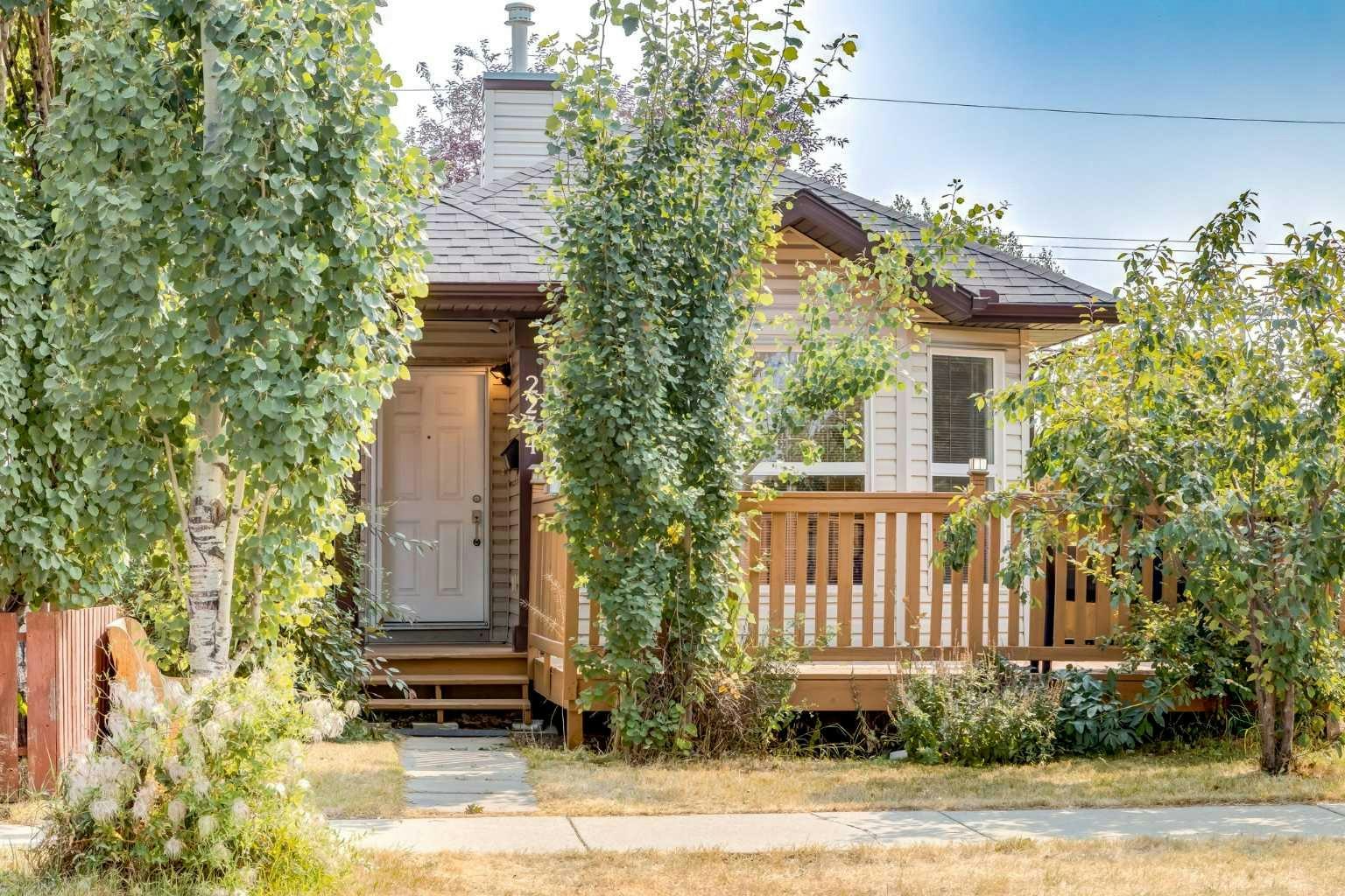2234 15a Street SE, Calgary, AB, T2G 3N1