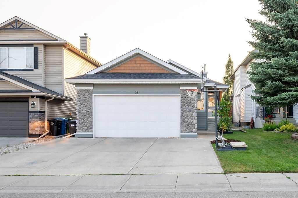 98 Chapala Grove SE, Calgary, AB, T2X 3V5