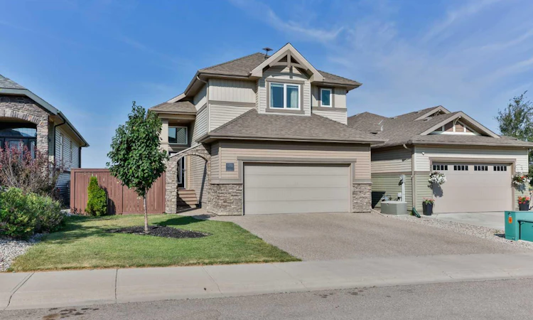 154 Lasalle Terrace W