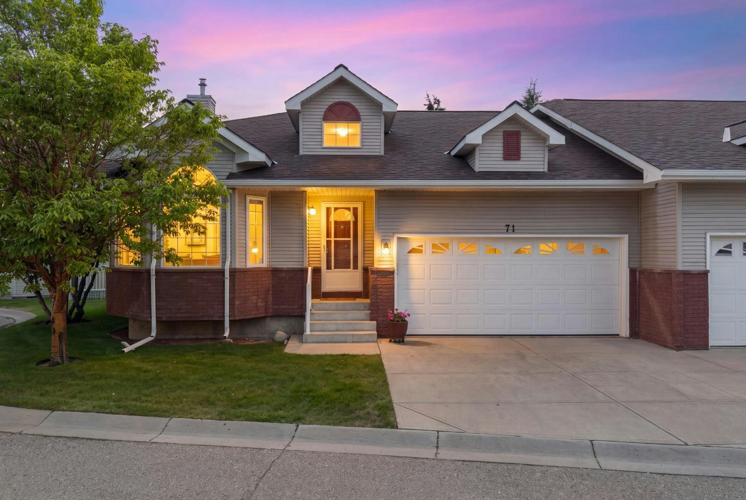 71 Scotia Landing NW, Calgary, AB, T3L 2K2