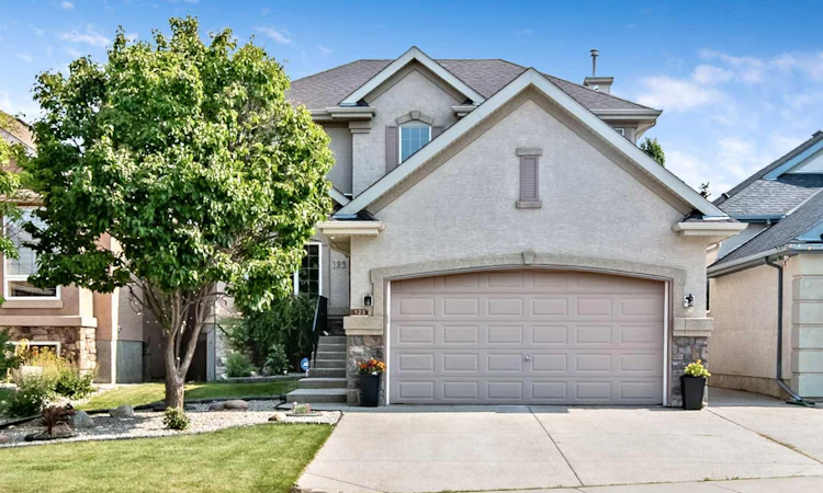 123 Cranwell Close SE