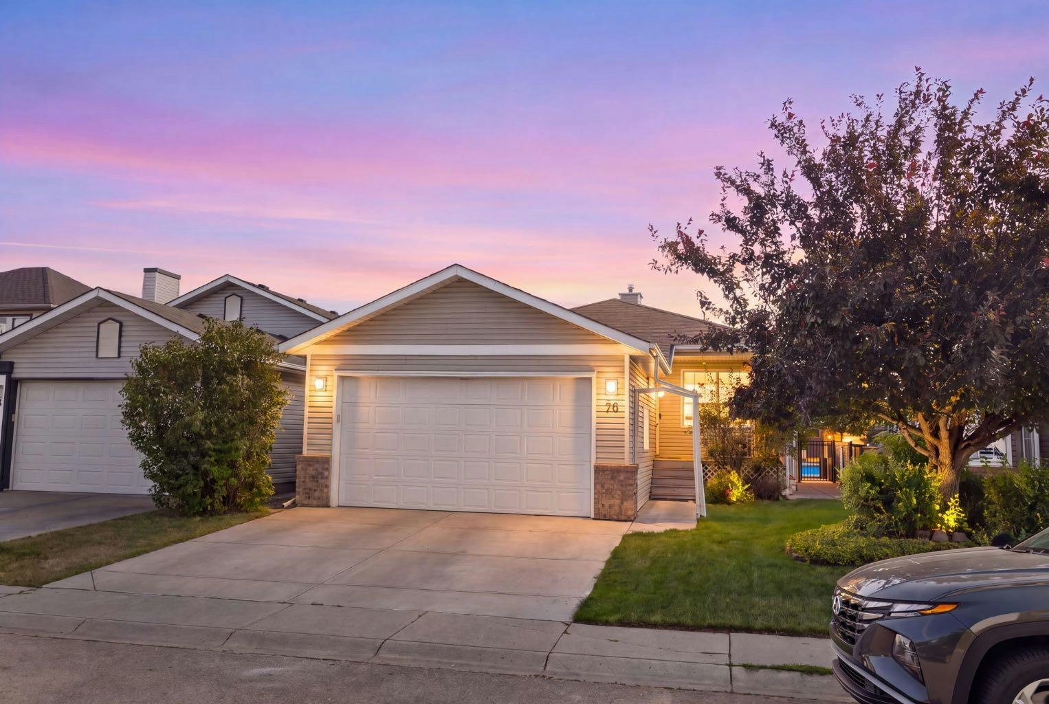 76 Douglas Ridge Close SE, Calgary, AB, T2Z 2M3