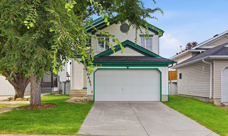 129 Hidden Spring Circle NW