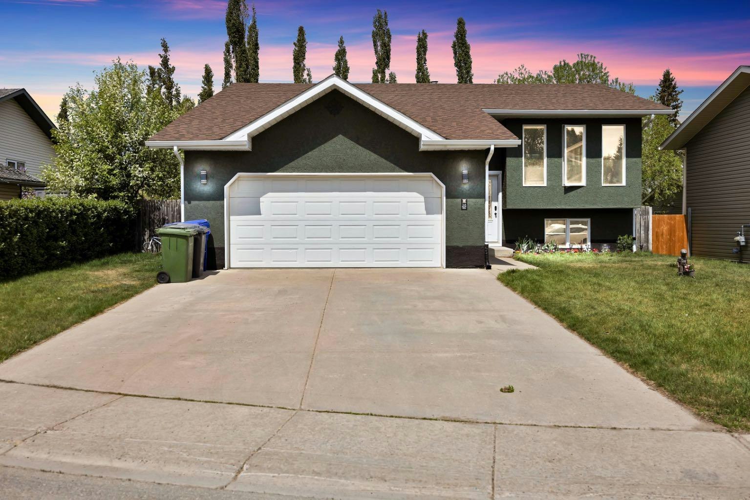 38 Balsam Crescent, Olds, AB, T4H 1L1