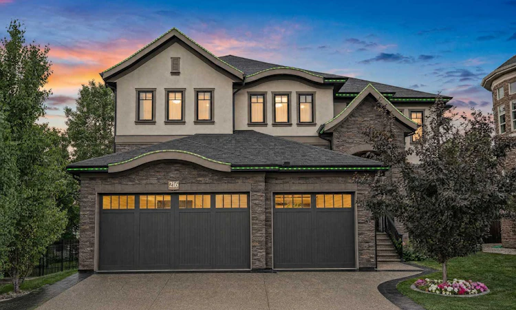 216 Aspen Summit Bay SW