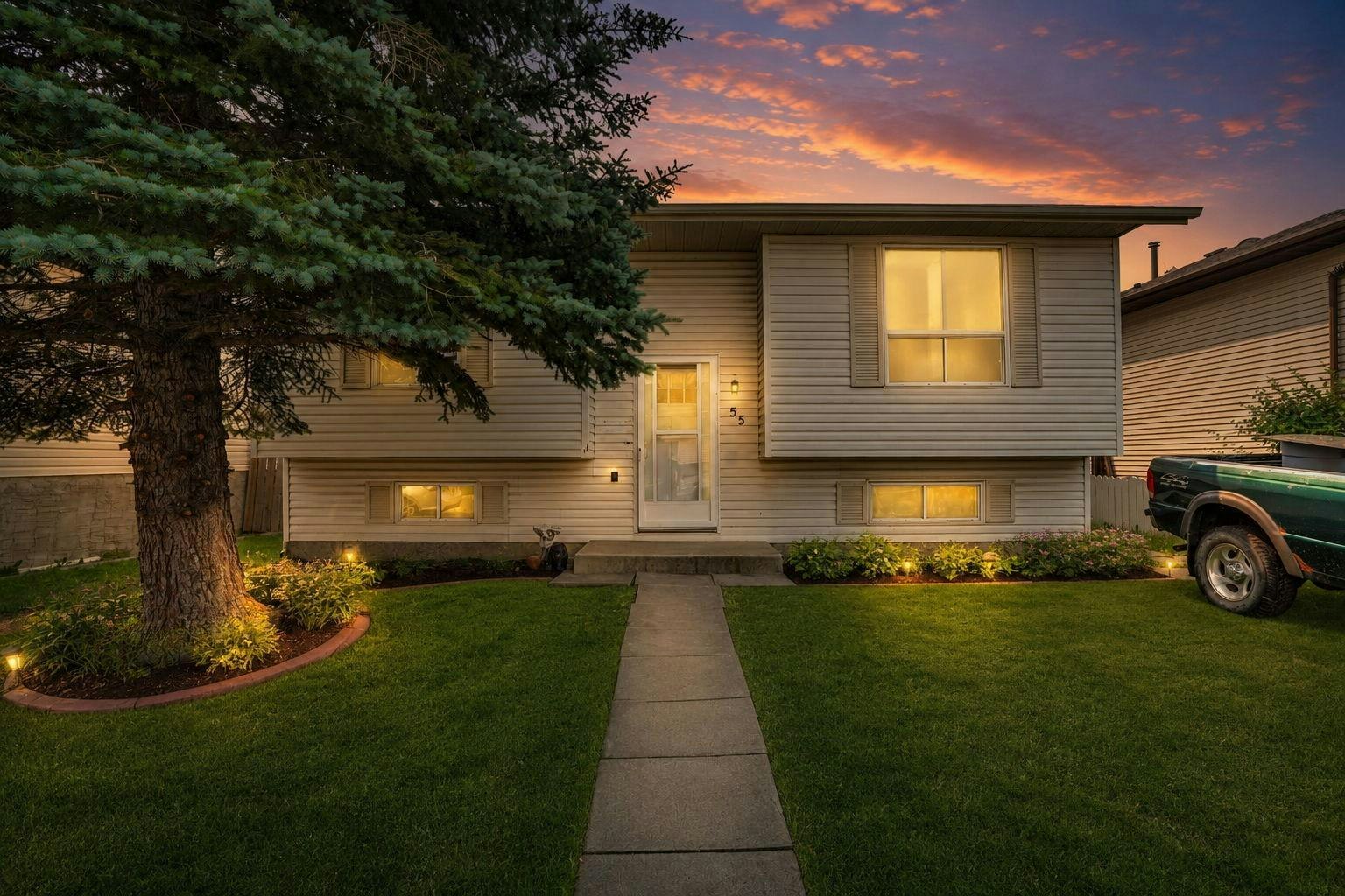 55 Falton Close NE, Calgary, AB, T3J 1X2