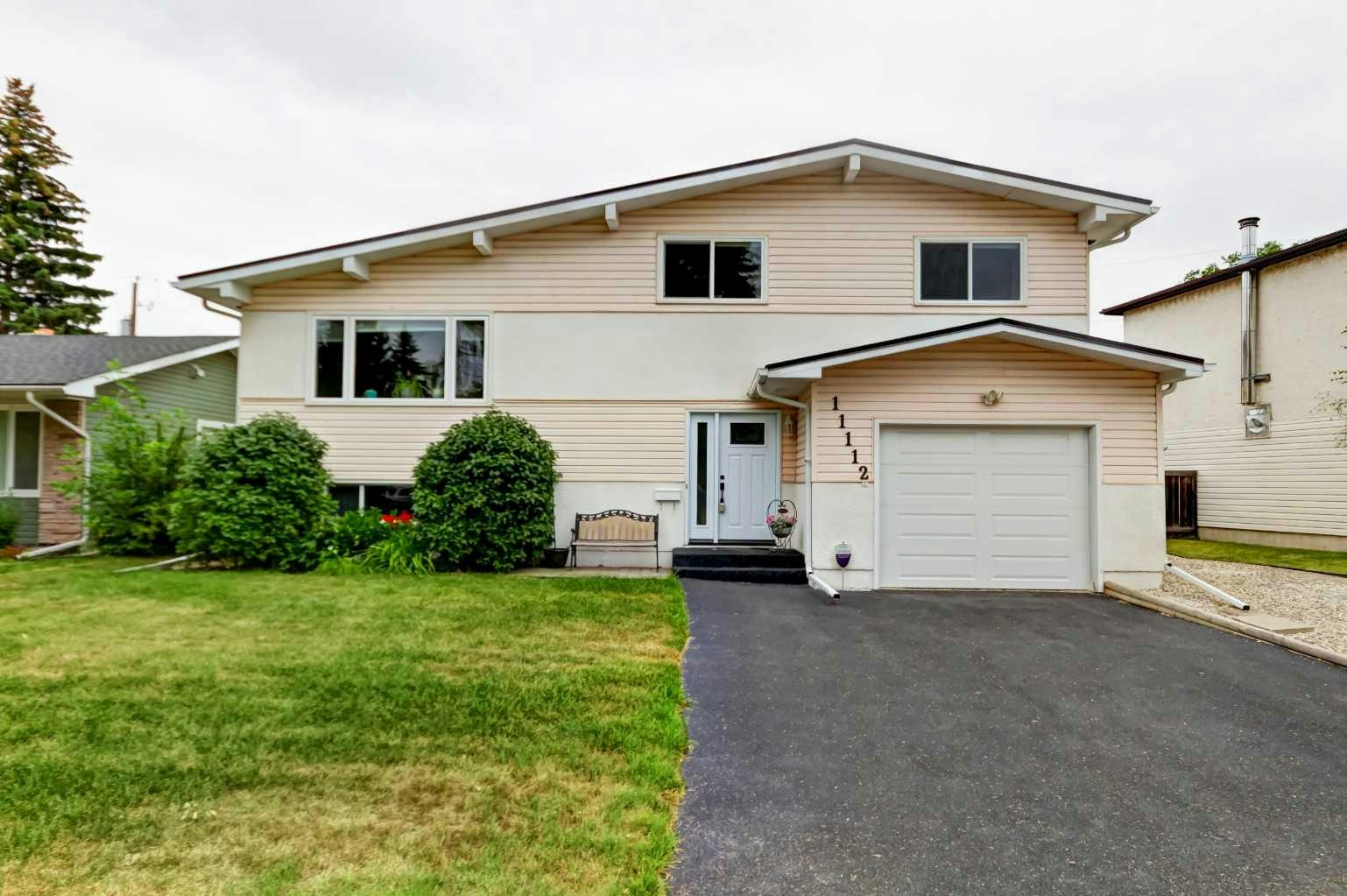 11112 Southdale Road SW, Calgary, AB, T2W 0X4