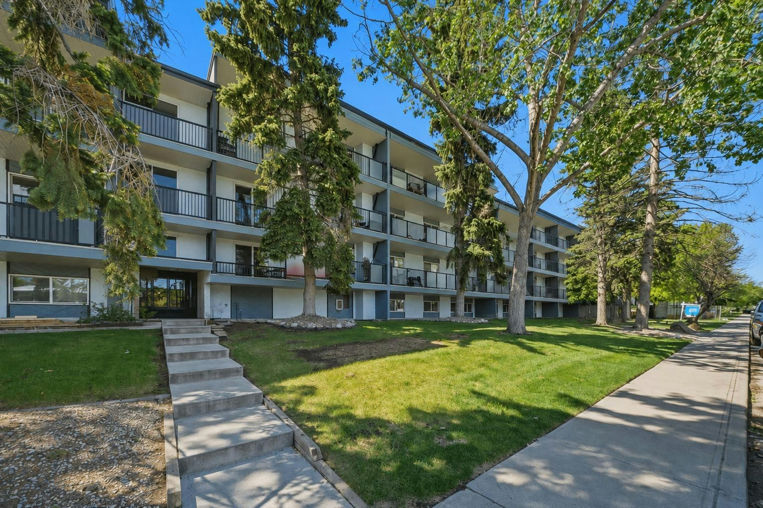 401-617 56 Avenue SW, Calgary, AB, T2V 0G9