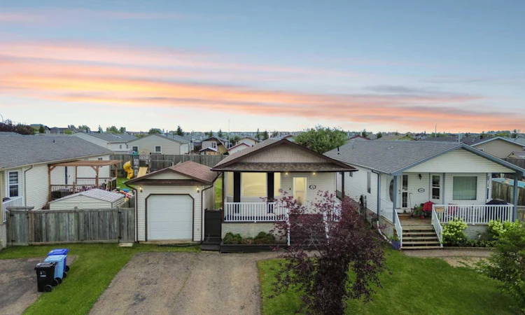 165 Balsam Way