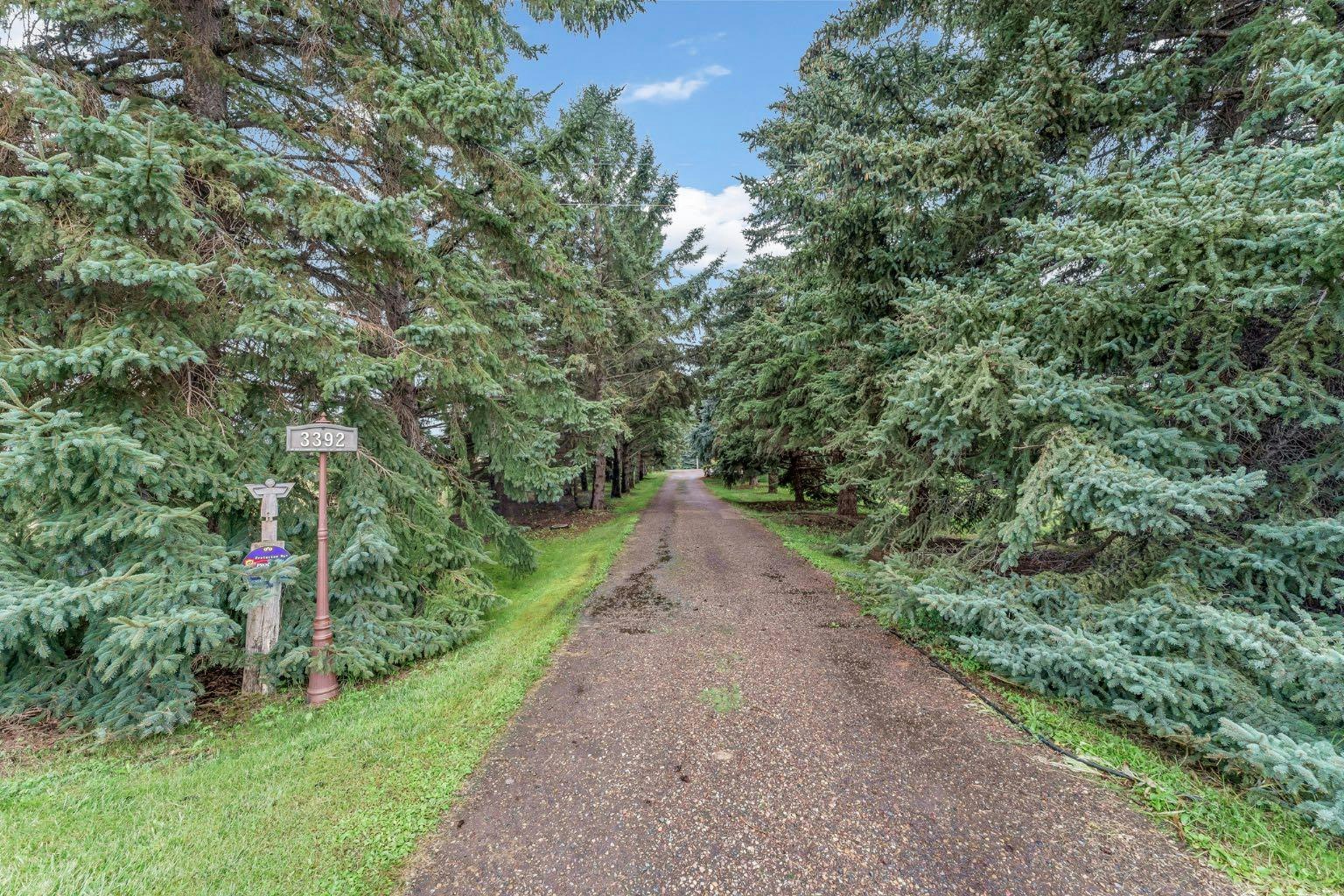 3392 Gershaw Drive SW, Medicine Hat, AB, T1B 0B2