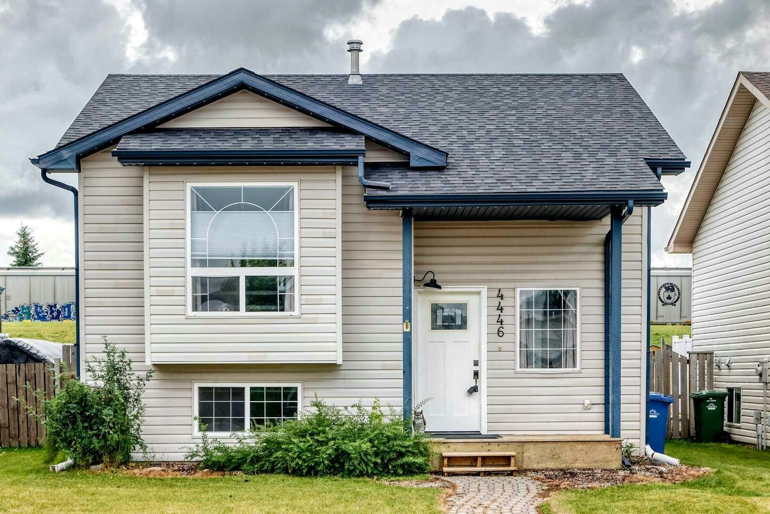 4446 54a Avenue Crescent, Innisfail, AB, T4G 1Y3