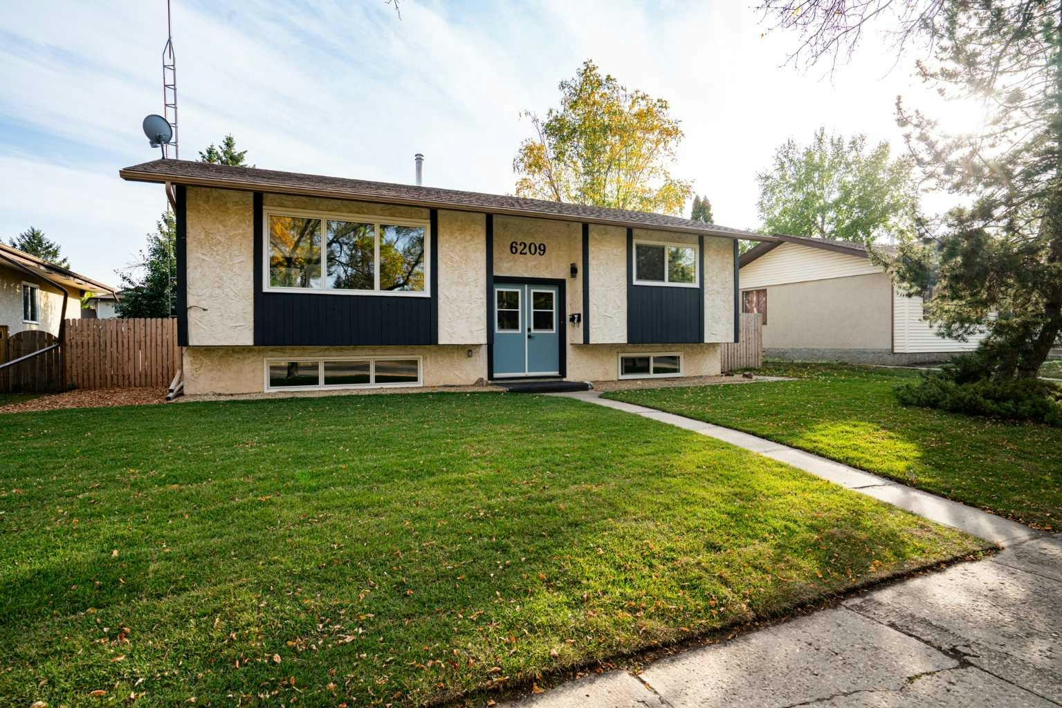 6209 42 Avenue, Camrose, AB, T4V 2W8