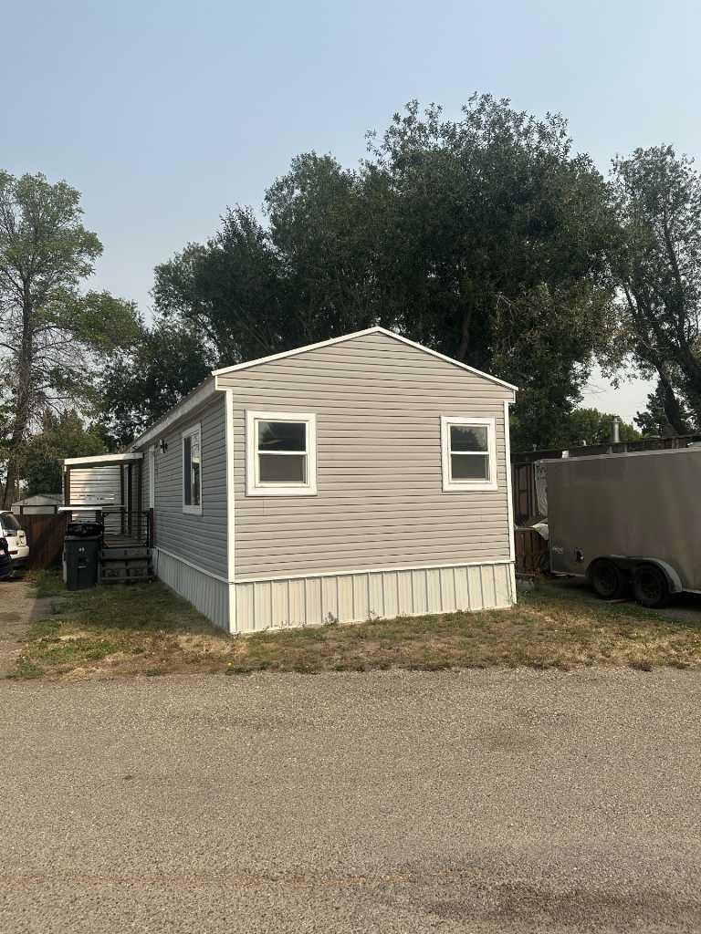 Unit 35-5301 2nd Street, Coalhurst, AB, T0L 0V0