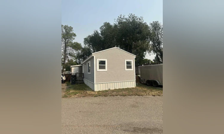 Unit 35-5301 2nd Street
