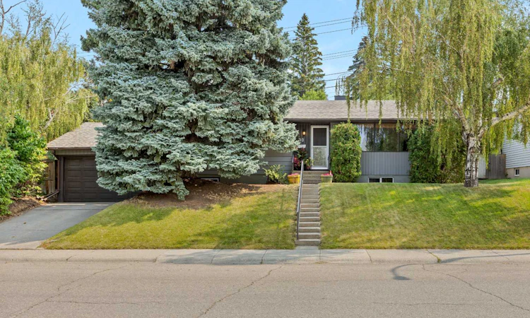 30 Gateway Drive SW