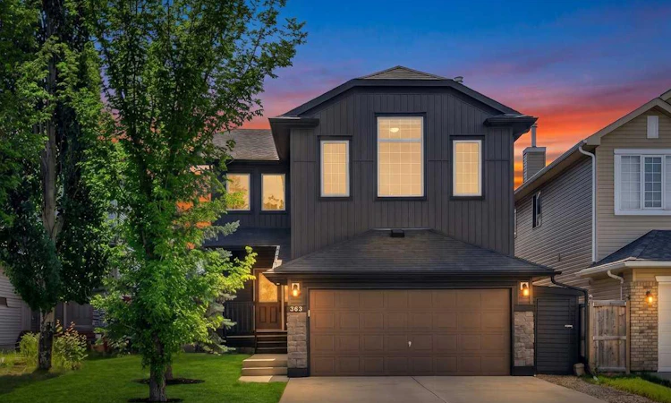 363 Evanston View NW