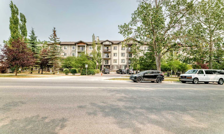 110-6315 Ranchview Drive NW