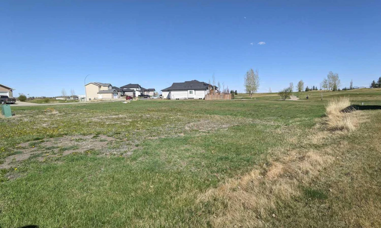 1502 Whispering Drive