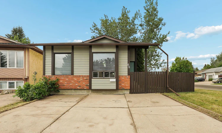 68 Dakota Road W