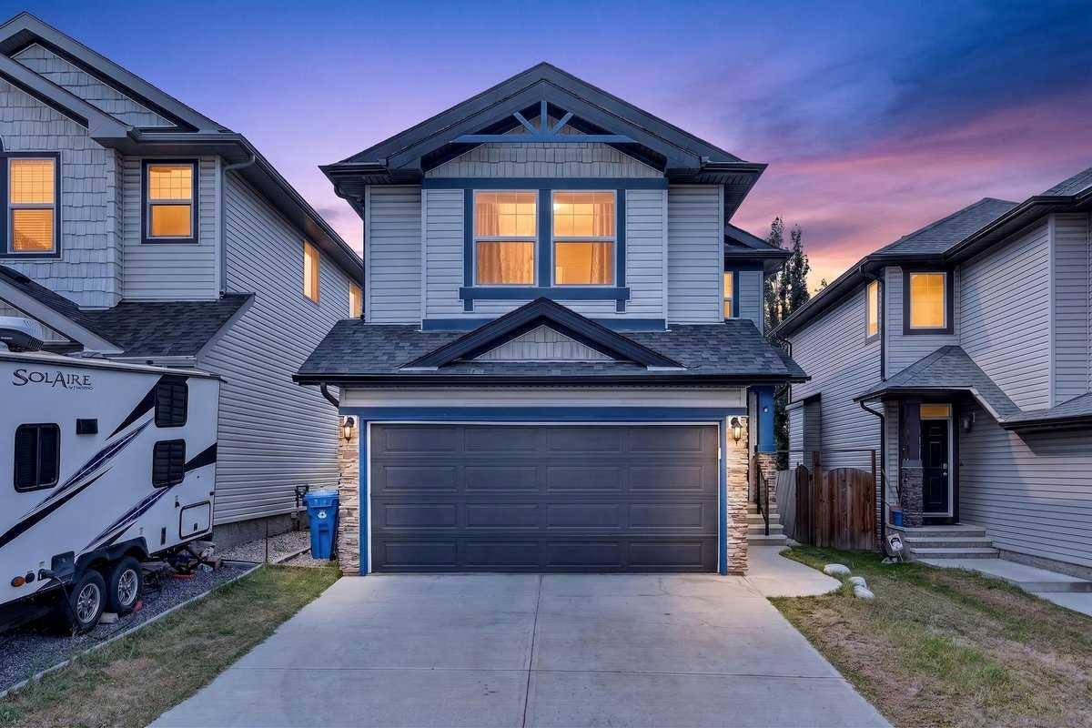 377 Panora Way NW, Calgary, AB, T3K 0V2