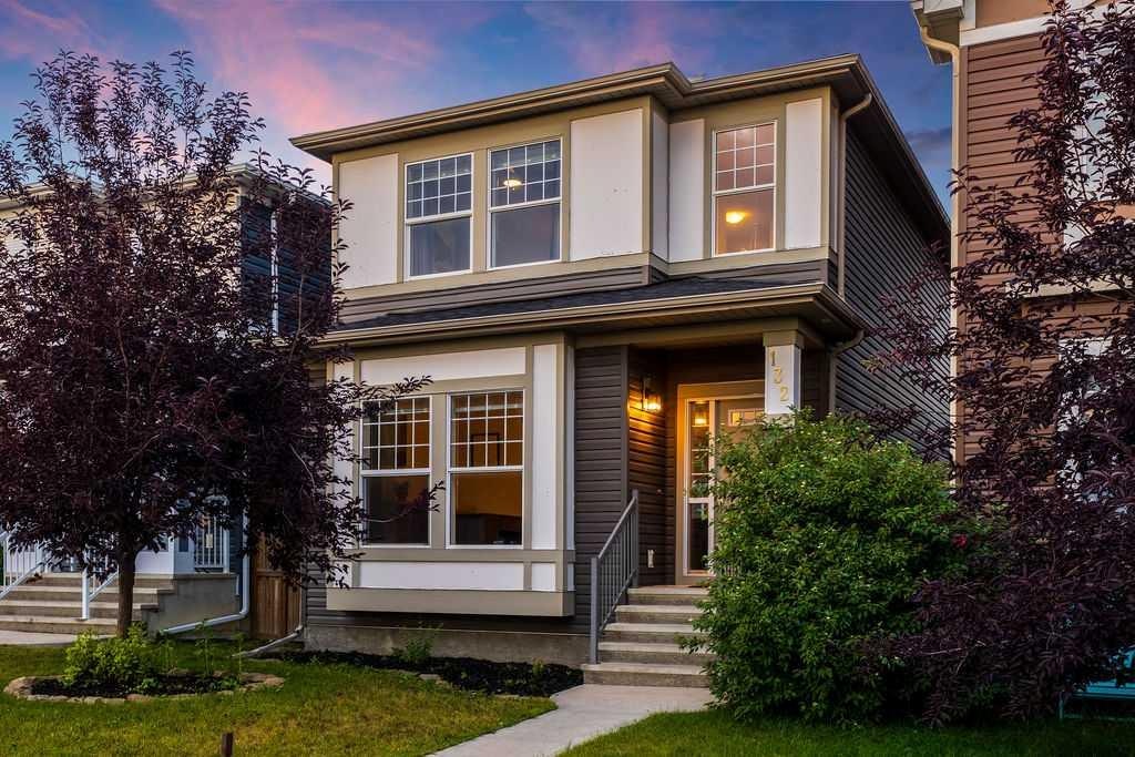 132 Evansborough Way NW, Calgary, AB, T3P 1B1