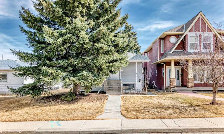 1610 40 Street SW