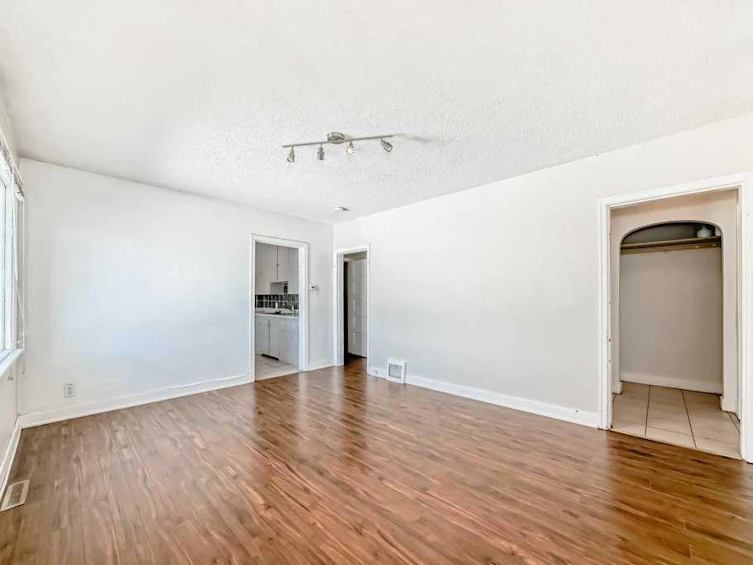 1610 40 Street SW, Calgary, AB, T3C 1W9 - 14