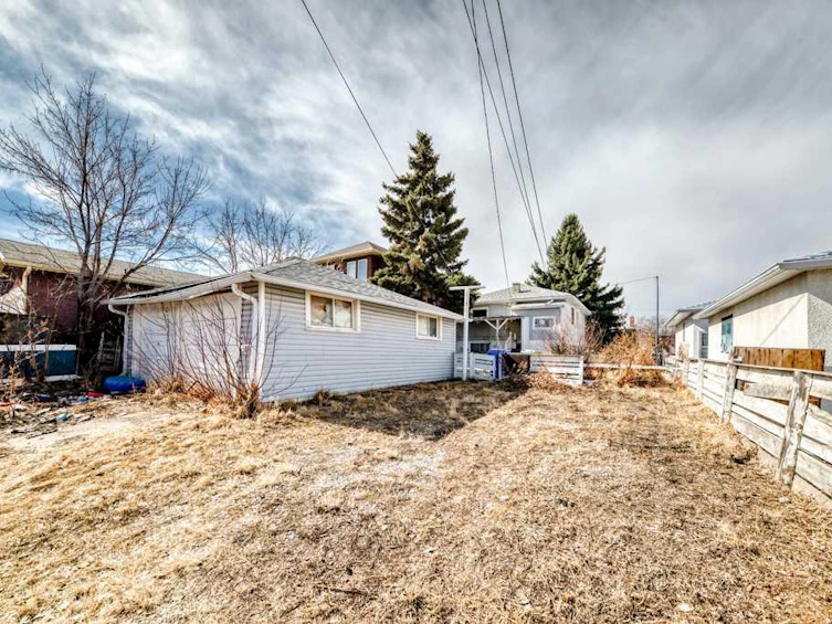 1610 40 Street SW, Calgary, AB, T3C 1W9 - 42