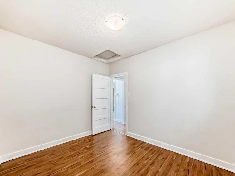 1610 40 Street SW, Calgary, AB, T3C 1W9 - 18