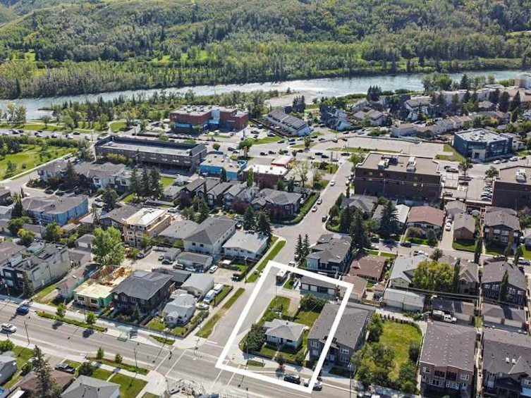 4503 Bowness Road NW, Calgary, AB, T3B 0A9 - 6