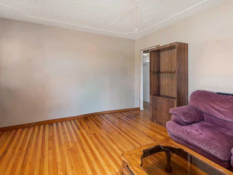4503 Bowness Road NW, Calgary, AB, T3B 0A9 - 9