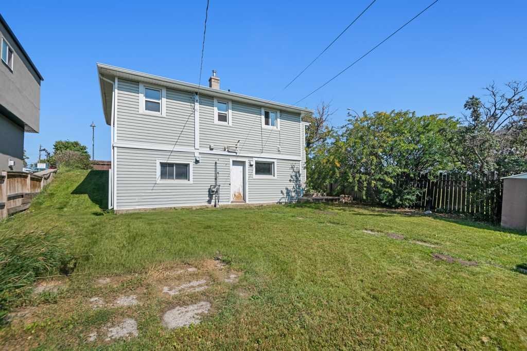 4503 Bowness Road NW, Calgary, AB, T3B 0A9 - 16