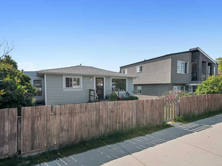 4503 Bowness Road NW, Calgary, AB, T3B 0A9 - 23