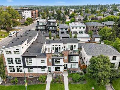 1703 31 Avenue SW - 2