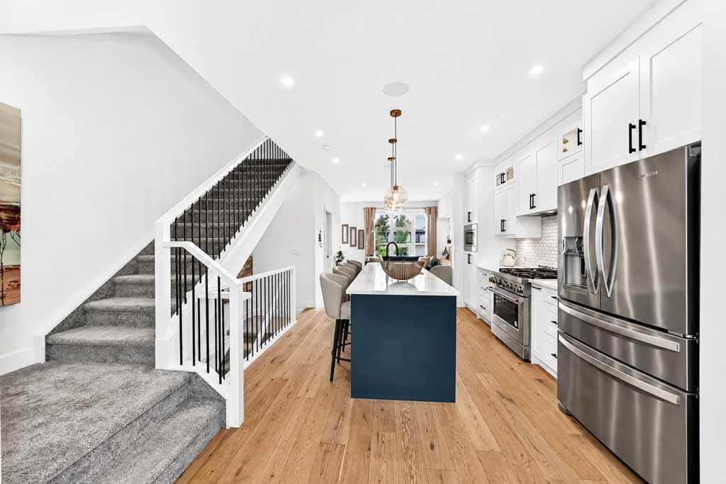 1703 31 Avenue SW, Calgary, AB, T2T 1S6 - 9