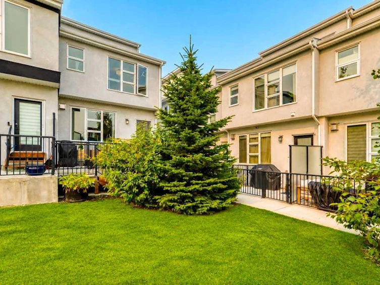 1703 31 Avenue SW, Calgary, AB, T2T 1S6 - 26