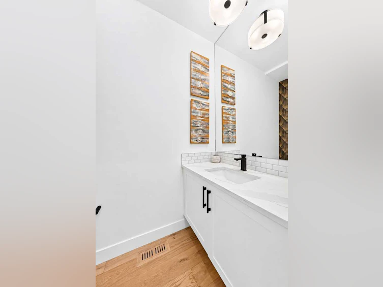 1703 31 Avenue SW, Calgary, AB, T2T 1S6 - 22