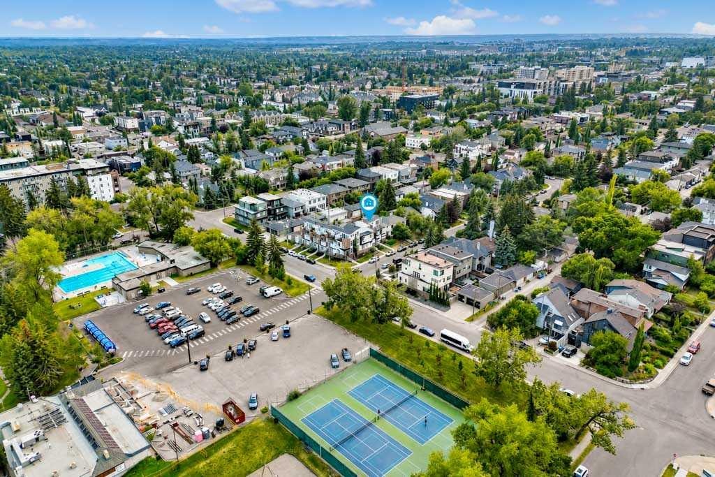 1703 31 Avenue SW - 4