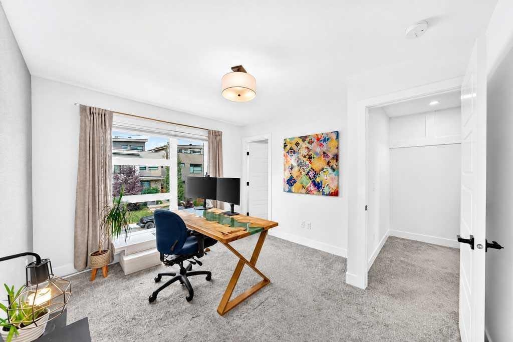 1703 31 Avenue SW, Calgary, AB, T2T 1S6 - 33