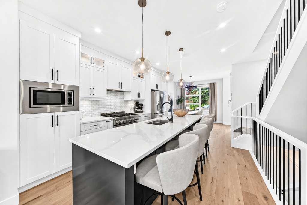 1703 31 Avenue SW, Calgary, AB, T2T 1S6 - 14