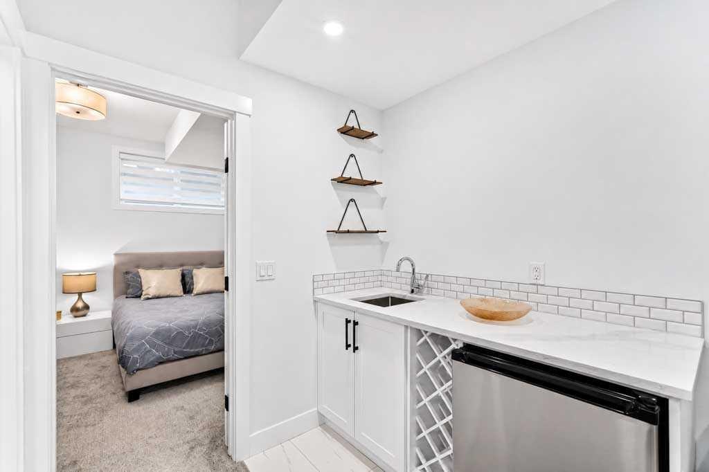 1703 31 Avenue SW, Calgary, AB, T2T 1S6 - 46