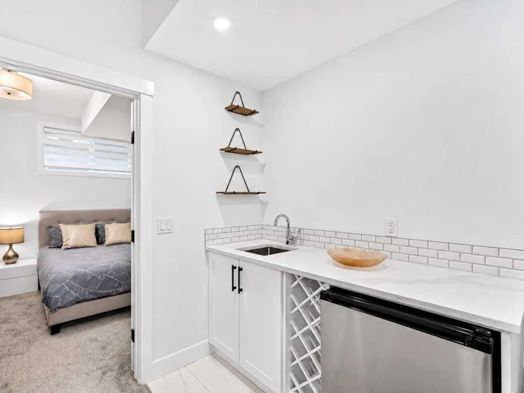 1703 31 Avenue SW, Calgary, AB, T2T 1S6 - 46
