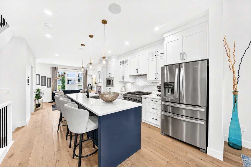 1703 31 Avenue SW, Calgary, AB, T2T 1S6 - 8