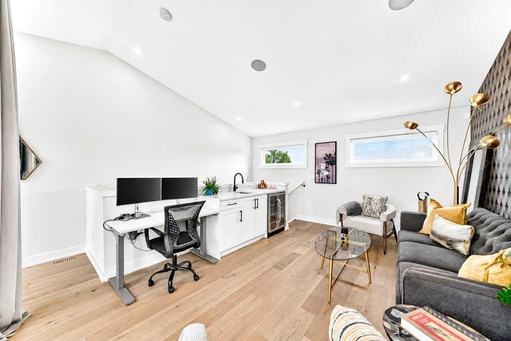 1703 31 Avenue SW, Calgary, AB, T2T 1S6 - 41