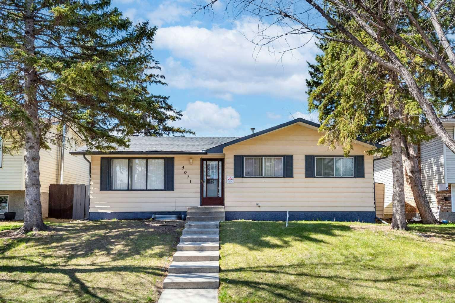 5071 Whitestone Way NE, Calgary, AB, T1Y 1T2