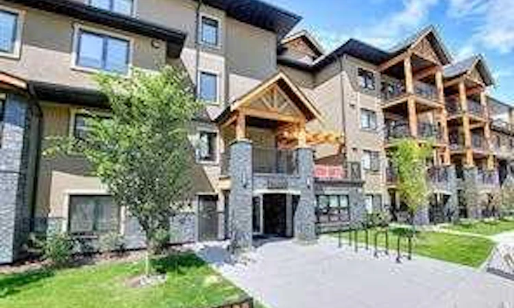 2307-450 Kincora Glen Road NW