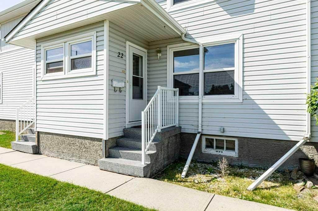 22 Poplar Crescent, Red Deer County, AB, T4S 1V3